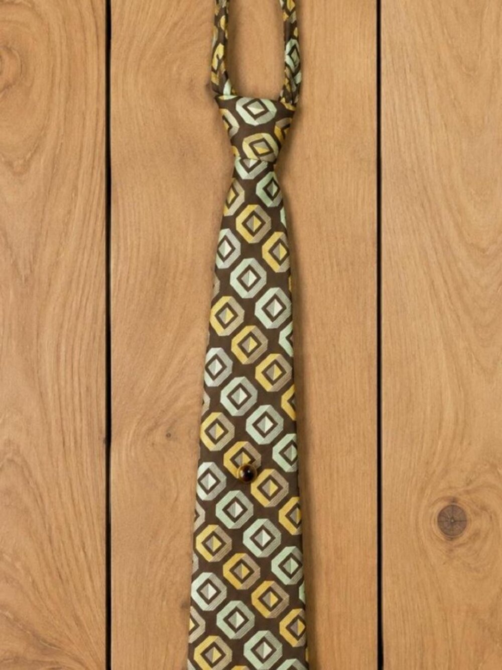 Vintage Retro 70s/80s Brown/Yellow/Teal Tie Tiger's Eye Pin